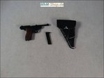 DiD WH Tiger Ace Otto Carius Standard / German Pistol P38 in scale 1: 6